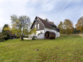 Secluded Holiday Home in Kraslice with Sauna bubble bath